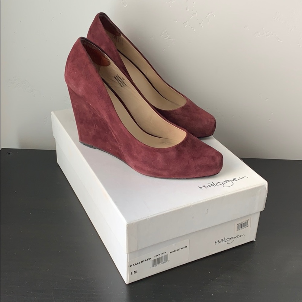 Halogen Burgundy wedges